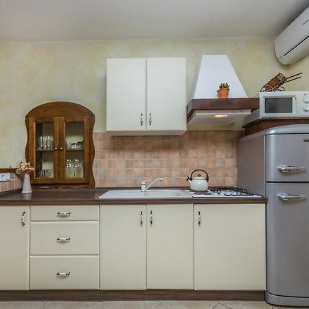 Apartment Velenik D&I Porec Ngoại thất bức ảnh